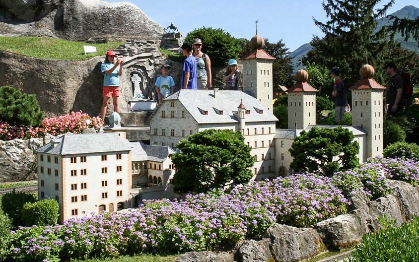 Парк «Швейцария в миниатюре» (Swissminiatur)