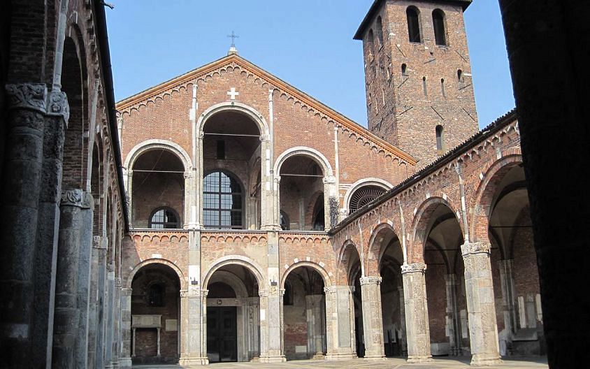 Амвросианская базилика в Милане © Loany1984
