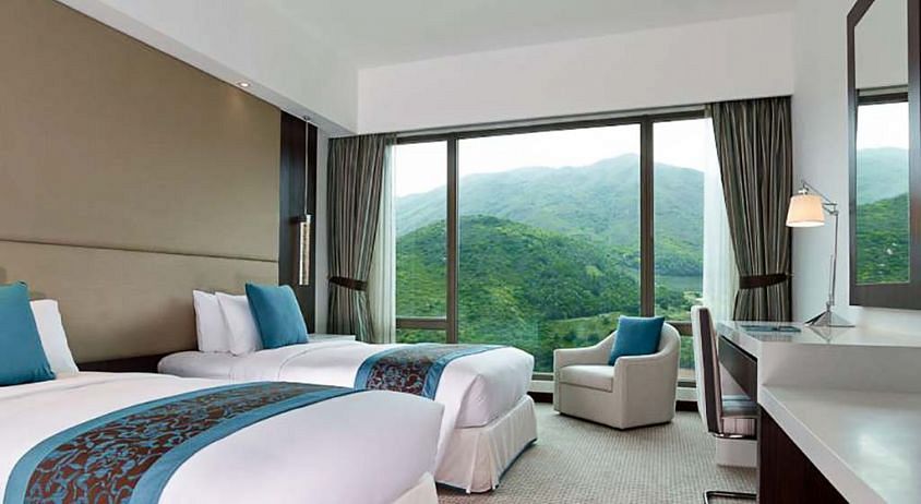Отель Auberge Discovery Bay Hong Kong рядом с Диснейлендом Гонконга